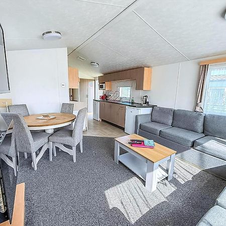 6 Berth Staycation Caravan Nearby Clacton-On-Sea In Essex Ref 26254E Εξωτερικό φωτογραφία