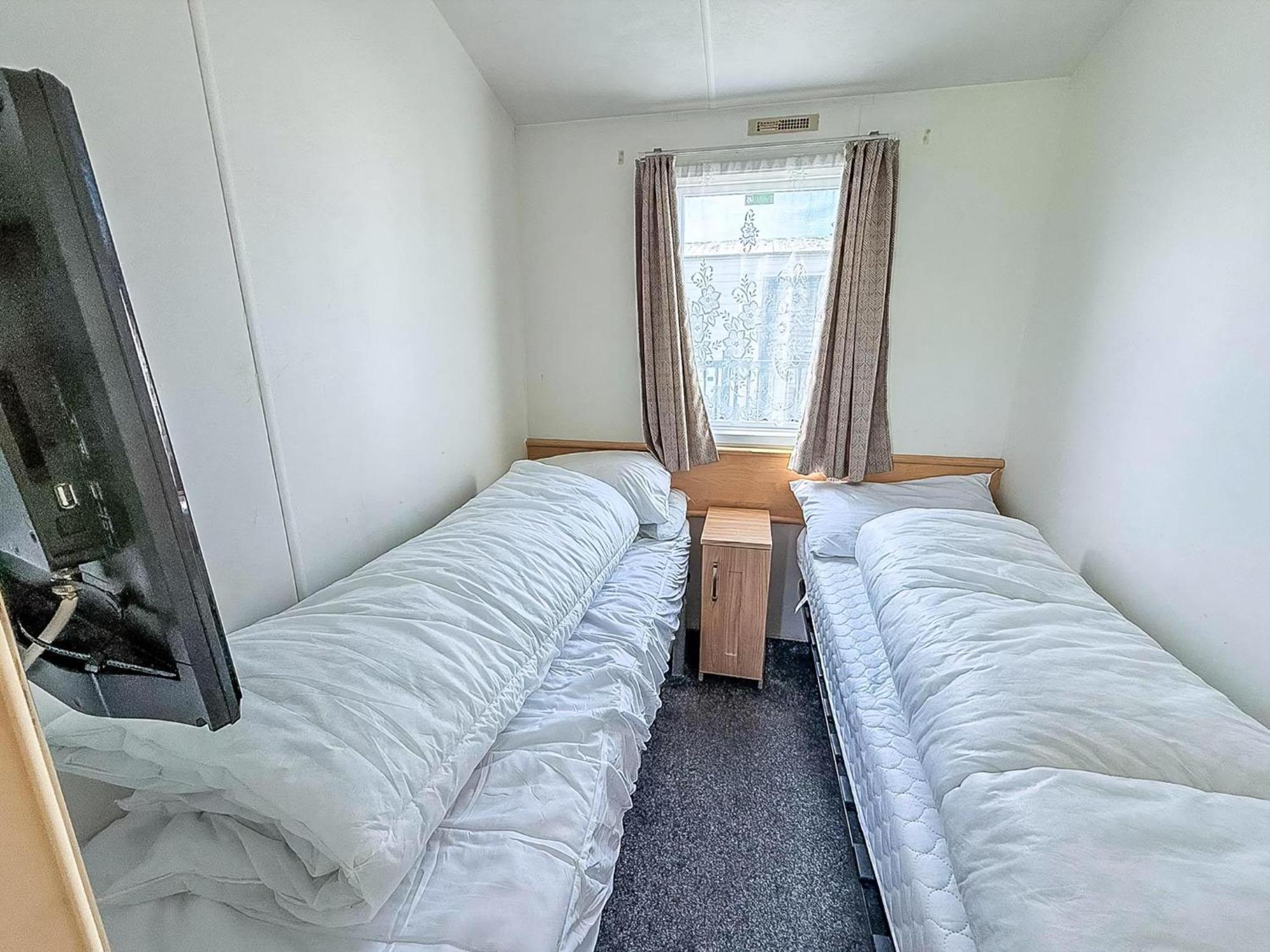 6 Berth Staycation Caravan Nearby Clacton-On-Sea In Essex Ref 26254E Εξωτερικό φωτογραφία